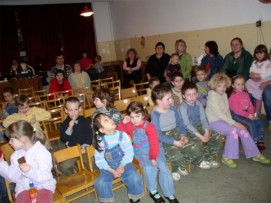 Možná-že-přijde-i-kašpárek.jpg